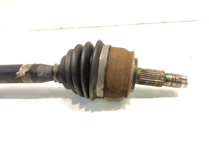 TRANSMISION DELANTERA IZQUIERDA ALFA ROMEO GIULIETTA 2012