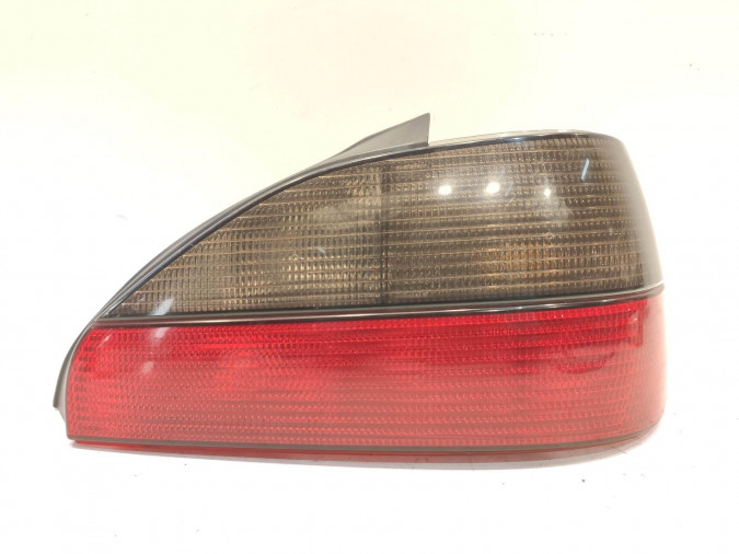 PILOTO TRASERO DERECHO PEUGEOT 306 1997
