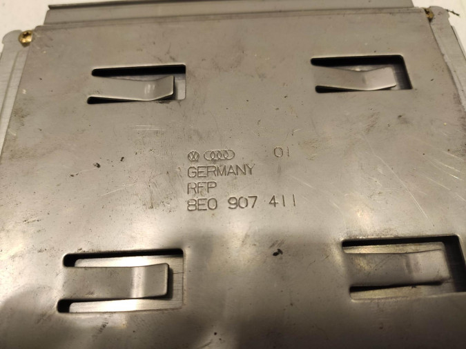 CENTRALITA MOTOR UCE AUDI A4 2002