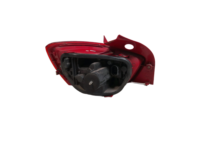 PILOTO TRASERO DERECHO SEAT IBIZA ROJO BLANCO 2009