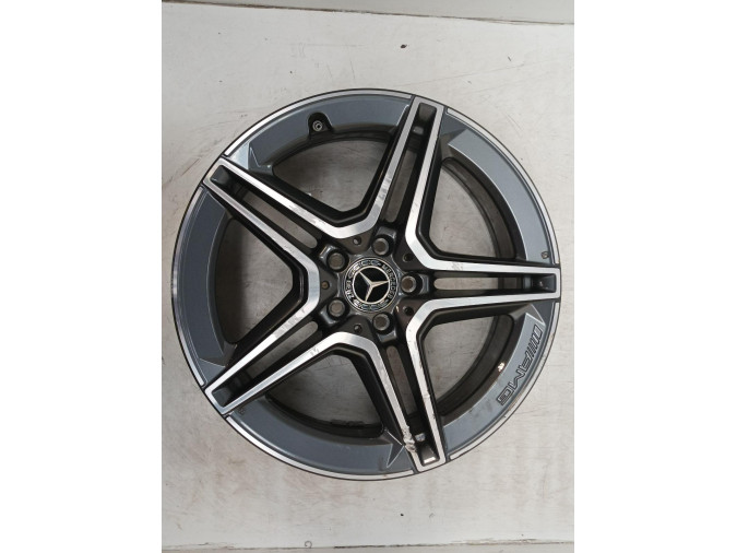 LLANTA SO MERCEDES CLASE CLS 2015