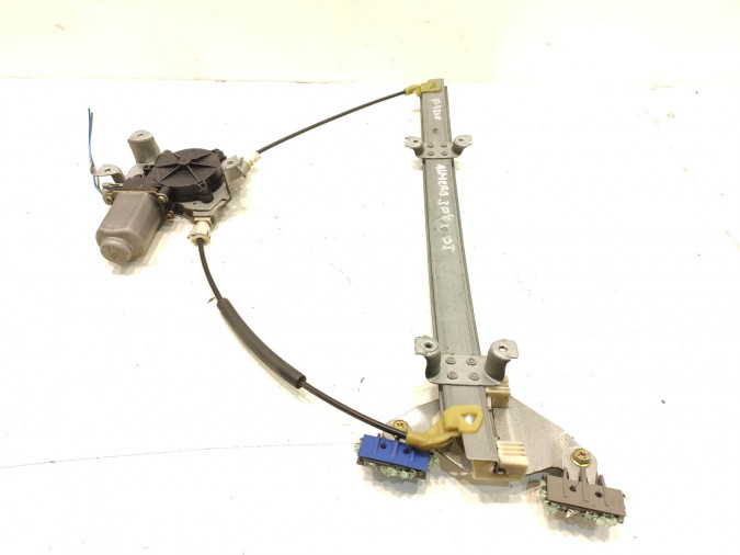 ELEVALUNAS DELANTERO IZQUIERDO NISSAN ALMERA 2002