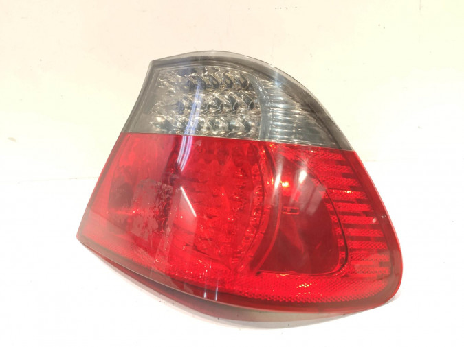 PILOTO TRASERO DERECHO BMW SERIE 3 2000