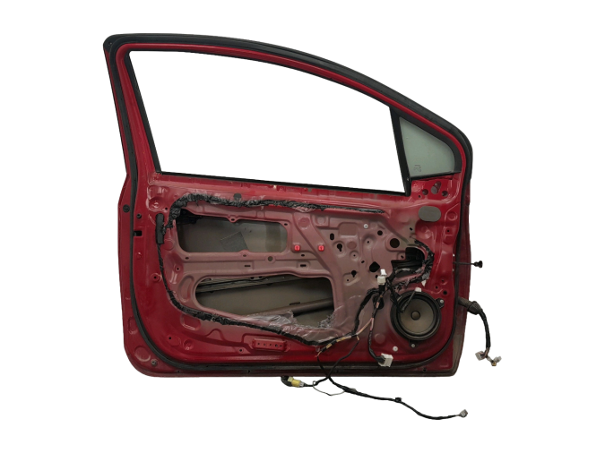 PUERTA DELANTERA IZQUIERDA TOYOTA YARIS ROJO 2015