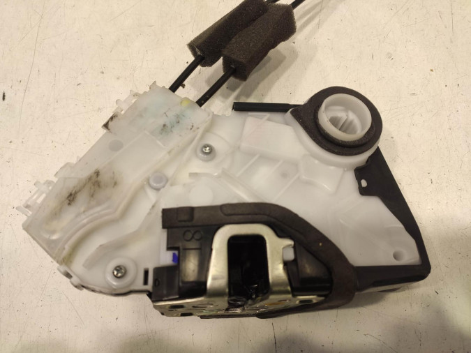 CERRADURA PUERTA DELANTERA DERECHA HONDA CR-V 2019