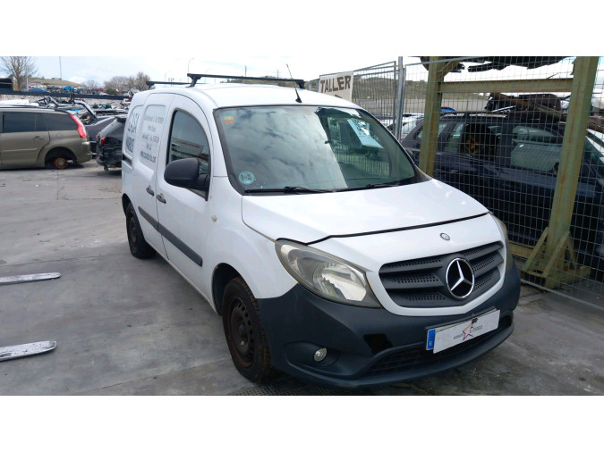 LUNA PARABRISAS MERCEDES CITAN 108 CDI 2013