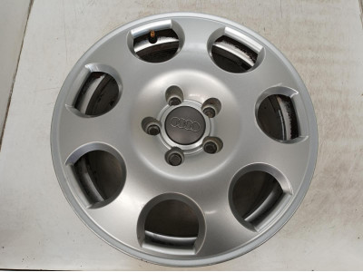 LLANTA SO AUDI A4 2004