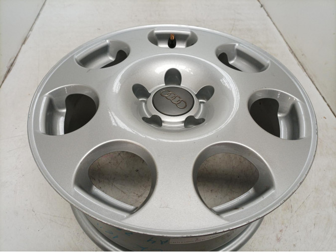 LLANTA SO AUDI A4 2004