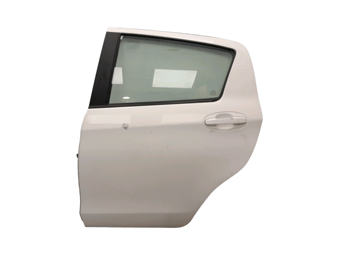 PUERTA TRASERA IZQUIERDA TOYOTA YARIS BLANCO 2017