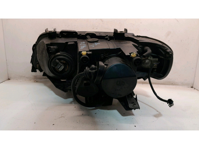 FARO DELANTERO DERECHO BMW X5 2001
