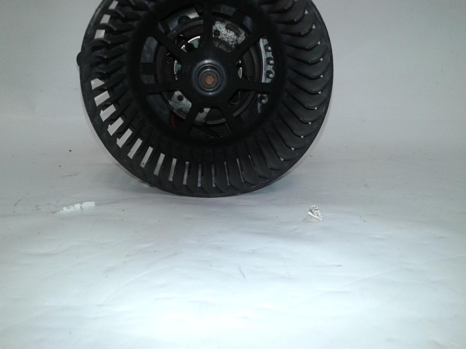 MOTOR DEL CALENTADOR SO FORD MONDEO 2003