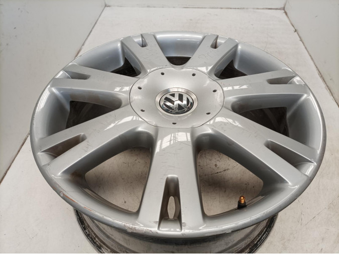 LLANTA SO VOLKSWAGEN TOUAREG 2004
