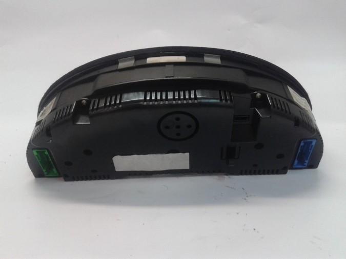 CUADRO INSTRUMENTOS OPEL VIVARO 2004
