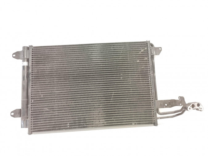 Radiador A/C MAZDA 3 2004