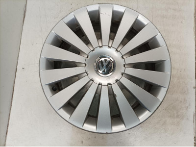 LLANTA SO VOLKSWAGEN PASSAT 2010