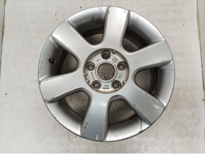 LLANTA SO VOLKSWAGEN GOLF 2009