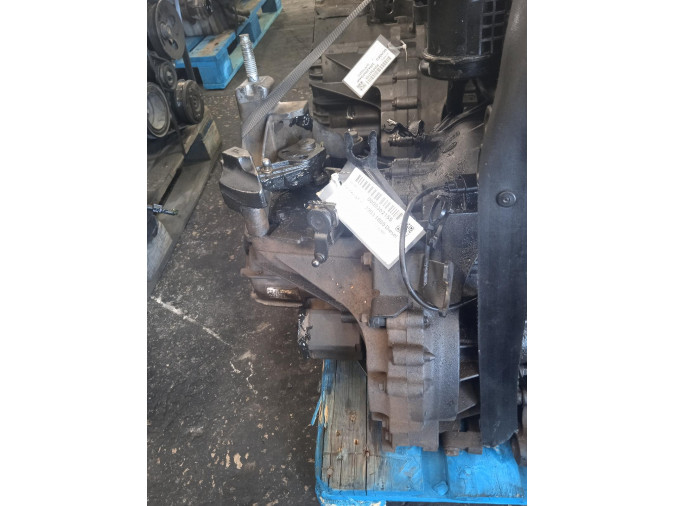 CAJA CAMBIOS FORD TRANSIT CONNECT 2003