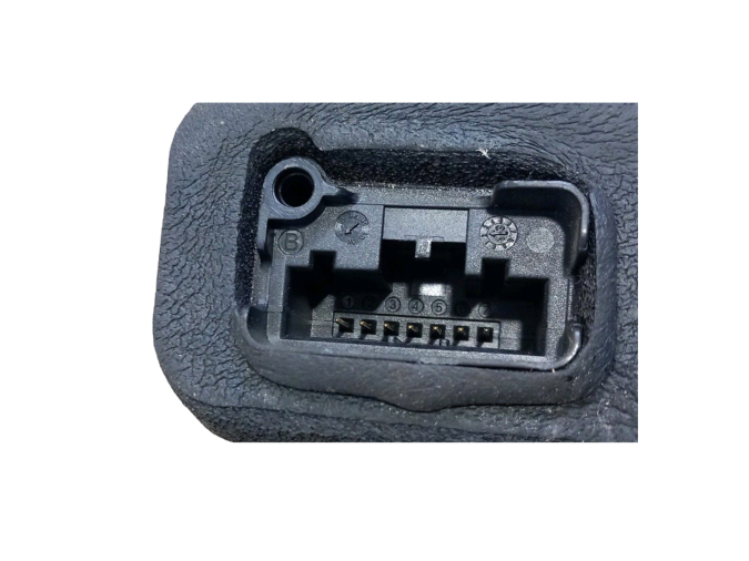 CERRADURA PUERTA TRASERA IZQUIERDA VOLKSWAGEN GOLF 2013