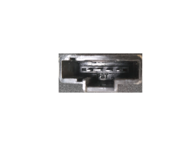 PILOTO TRASERO IZQUIERDO EXTERIOR PEUGEOT 2008 THP 2015