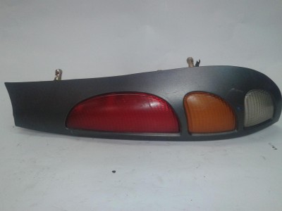 PILOTO TRASERO DERECHO FIAT MAREA 1998
