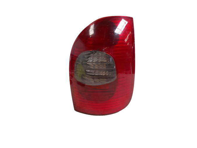 PILOTO TRASERO DERECHO CITROEN XSARA PICASSO ROJO BLANCO 2005