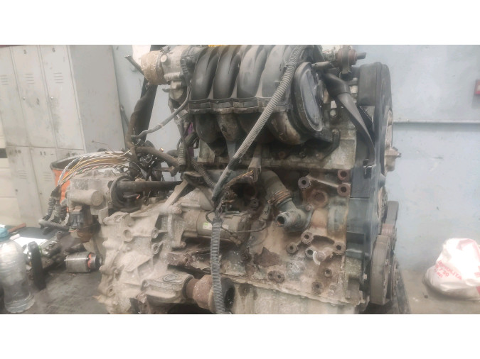MOTOR CON ACCESORIOS Y CAJA DE CAMBIOS CITROEN C3 2005