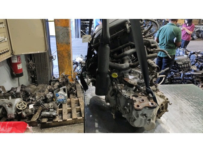 MOTOR CON ACCESORIOS Y CAJA DE CAMBIOS TOYOTA AYGO