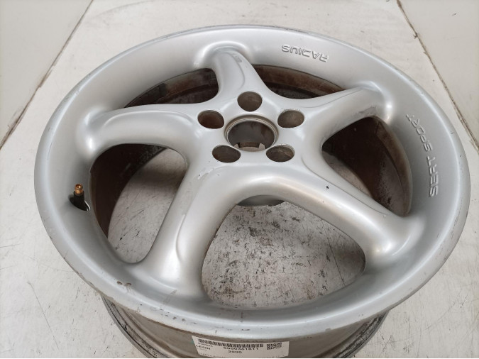 LLANTA SO SEAT LEON 2000
