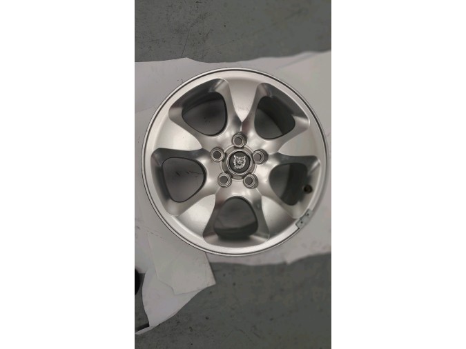 LLANTA SO JAGUAR S TYPE