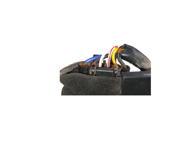 CERRADURA PUERTA TRASERA IZQUIERDA MAZDA CX-7 2010