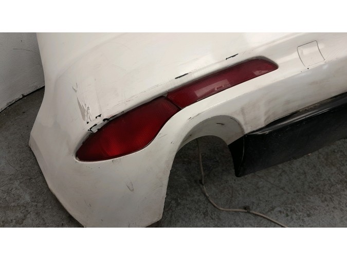 PARAGOLPES TRASERO MAZDA CX-7 BLANCO 2010