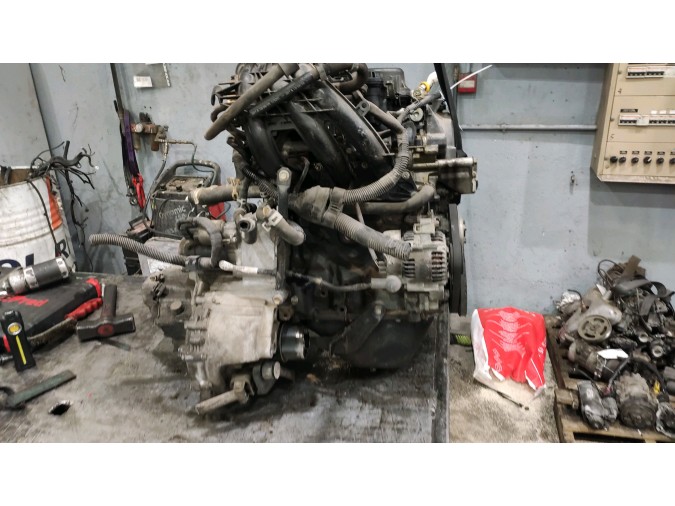 MOTOR CON ACCESORIOS Y CAJA DE CAMBIOS DAIHATSU CUORE