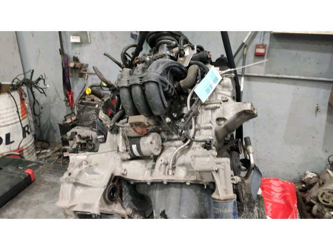 MOTOR CON ACCESORIOS Y CAJA DE CAMBIOS TOYOTA AYGO