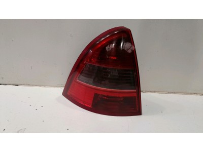 PILOTO TRASERO IZQUIERDO CITROEN C5 2000