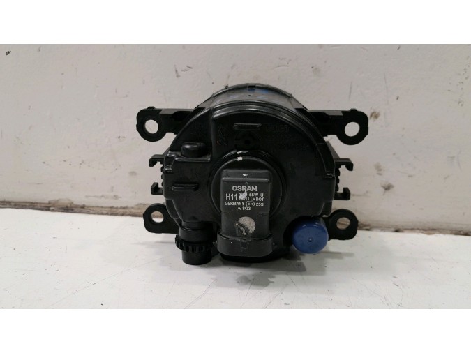 FARO ANTINIEBLA DELANTERO RENAULT FLUENCE 2009