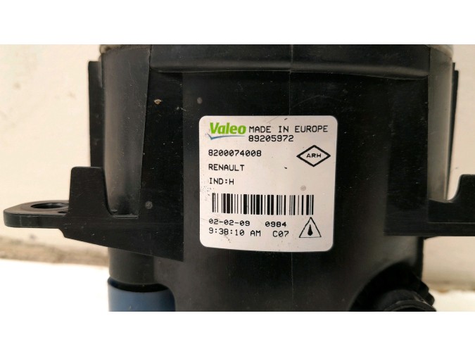 FARO ANTINIEBLA DELANTERO RENAULT FLUENCE 2009