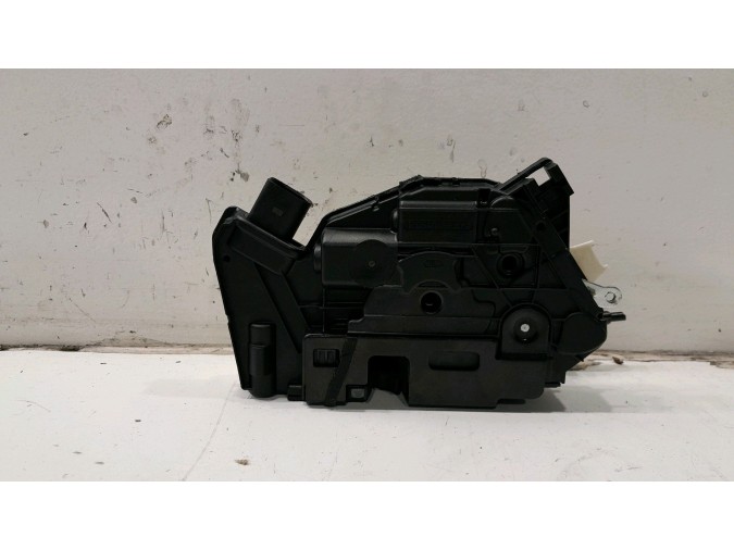 CERRADURA PUERTA DELANTERA IZQUIERDA SEAT IBIZA 2010