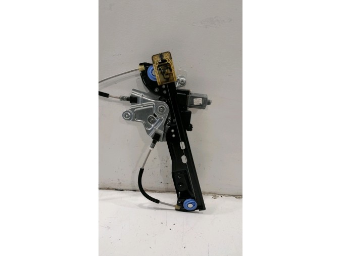 ELEVALUNAS DELANTERO DERECHO OPEL INSIGNIA 2011