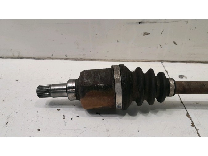 TRANSMISION DELANTERA IZQUIERDA PEUGEOT 207 2000