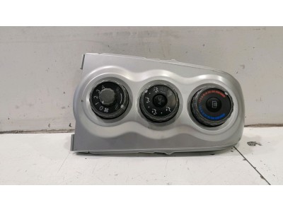 MANDO CALEFACCION TOYOTA YARIS 2008