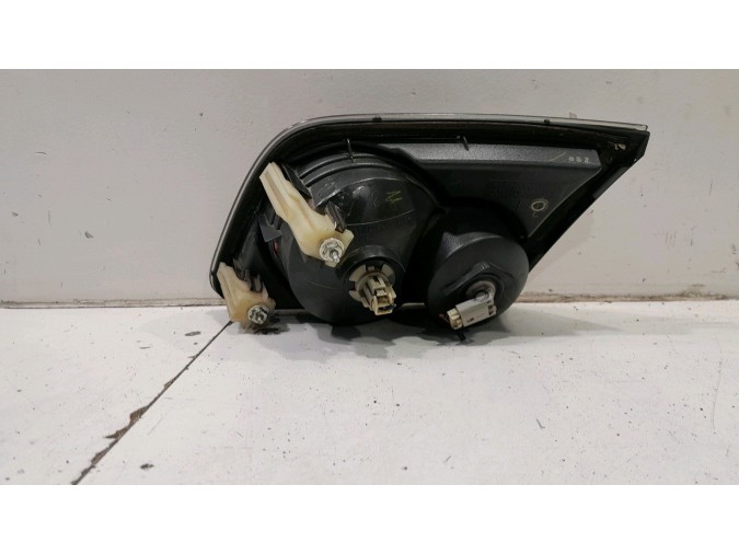 PILOTO TRASERO IZQUIERDO MAZDA 6 2002