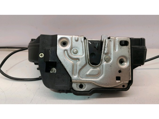 CERRADURA PUERTA TRASERA DERECHA MERCEDES E 270 CDI 2002