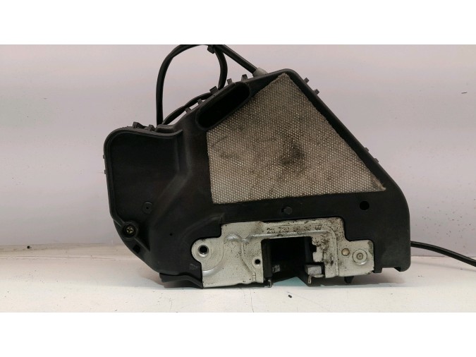 CERRADURA PUERTA TRASERA DERECHA MERCEDES E 270 CDI 2002