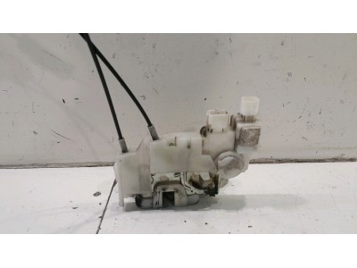 CERRADURA PUERTA DELANTERA IZQUIERDA SUBARU LEGACY 2009