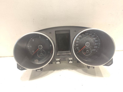 CUADRO INSTRUMENTOS VOLKSWAGEN GOLF 2009