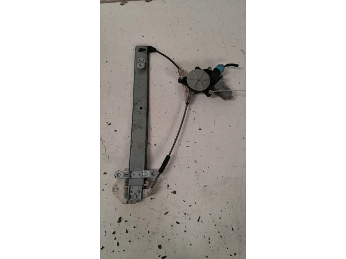 ELEVALUNAS DELANTERO DERECHO HONDA FR-V 2005