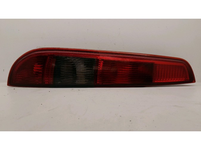 PILOTO TRASERO IZQUIERDO FORD FOCUS 2005