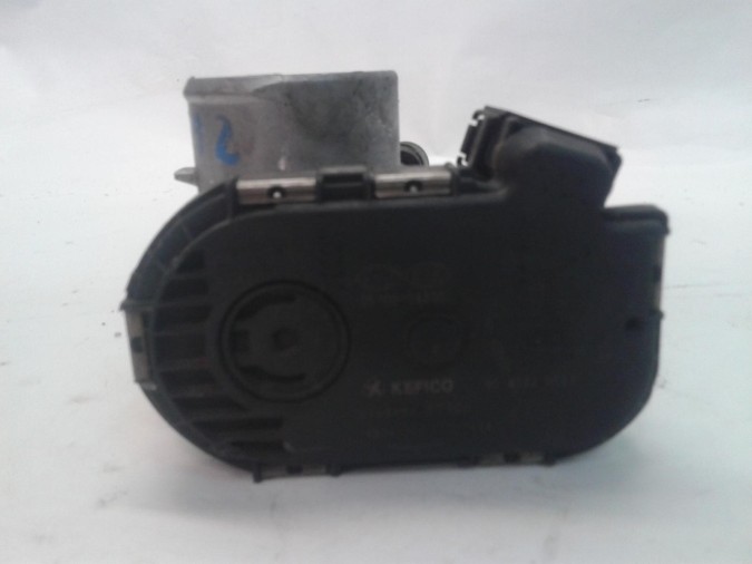 CAJA MARIPOSAS KIA RIO 2013