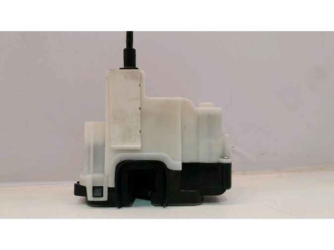 CERRADURA PUERTA DELANTERA IZQUIERDA FIAT 500 2015