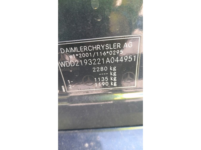 Autorradio MERCEDES CLK 320 CDI 2005